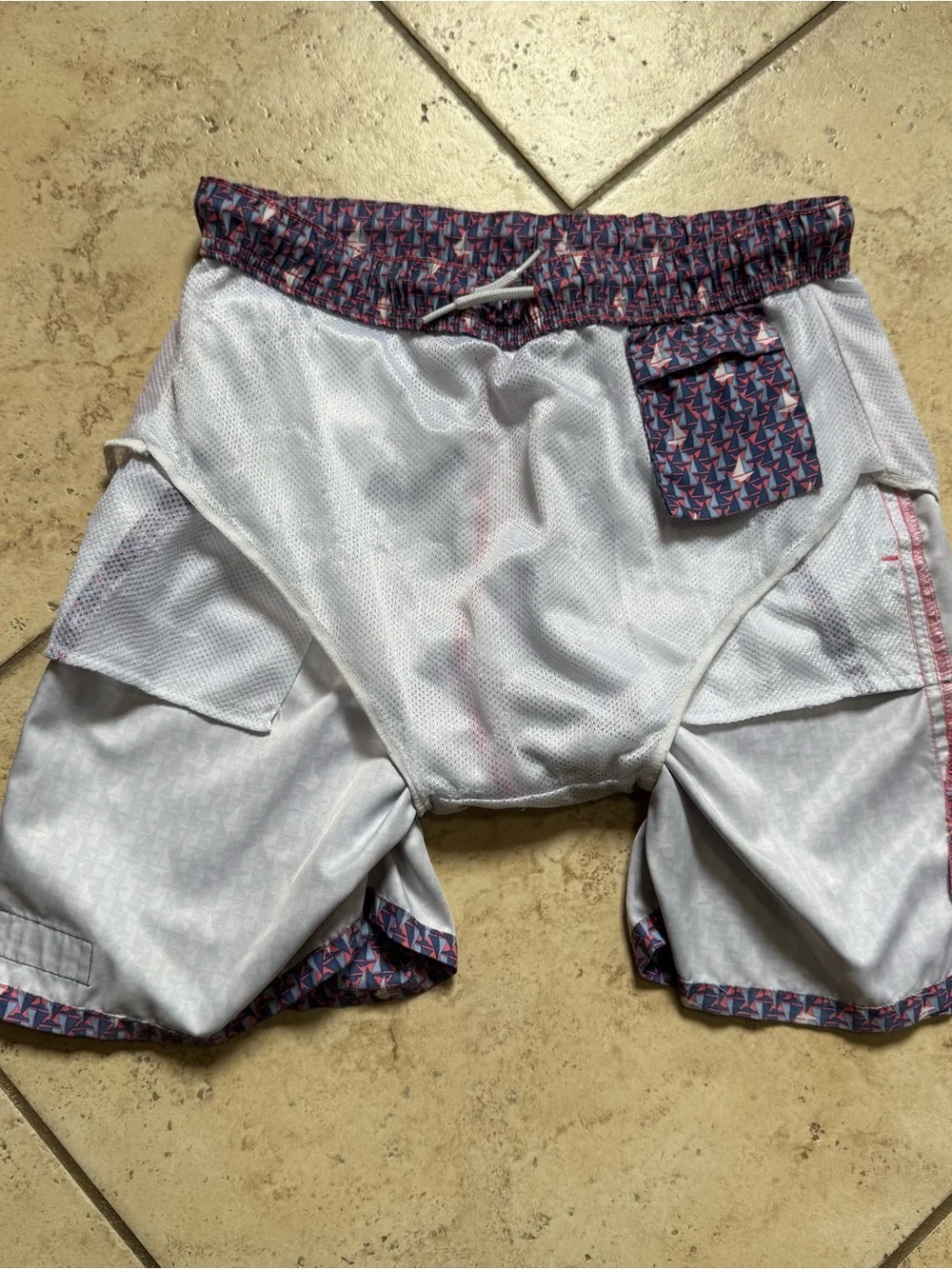 Vineyard Vines Navy, Pink & White Sailboat Print Swim Trunks